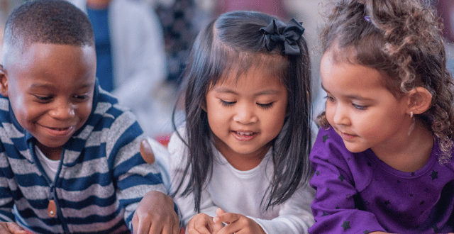 children reading